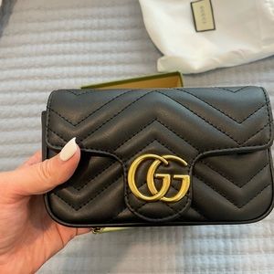 Gucci marmont Matelasse super mini bag